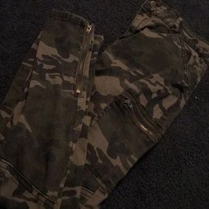 Camo pants